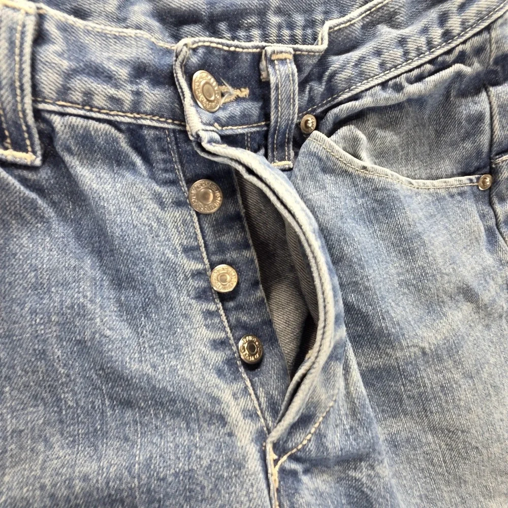 Vintage Levis Engineered Jeans Mens Blue Twisted Button Fly Med Wash Fits 28x32